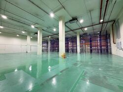 Exel Supply Chain Hub (D17), Warehouse #578702011